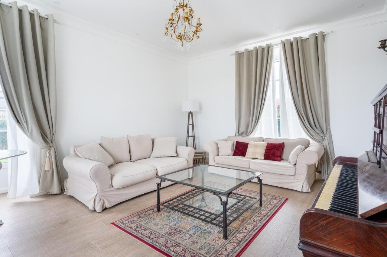 Domaine Les Jardins Darsene Bed and Breakfast Tinténiac Eksteriør billede