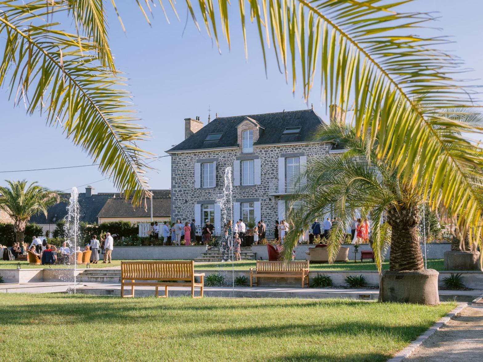 Domaine Les Jardins Darsene Bed and Breakfast Tinténiac Eksteriør billede