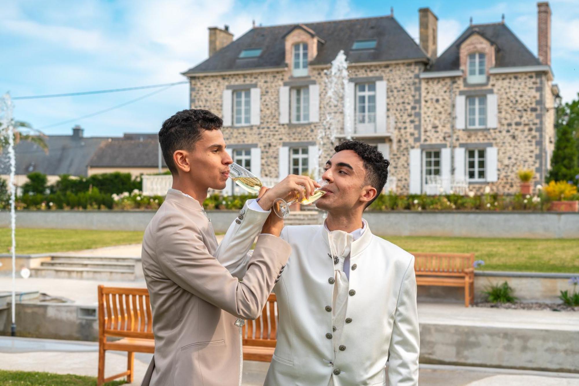 Domaine Les Jardins Darsene Bed and Breakfast Tinténiac Eksteriør billede